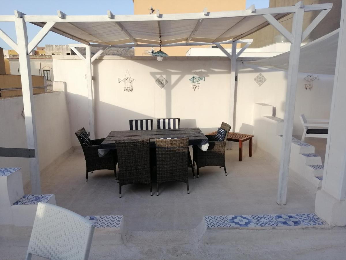Casa Vacanze Nonna Lina - Trapani Exterior foto